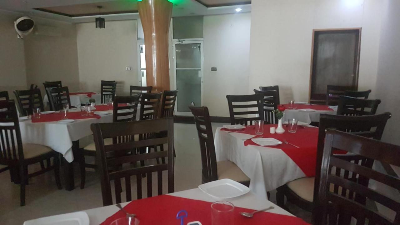 Midtown Hotel Rawalpindi Exterior foto
