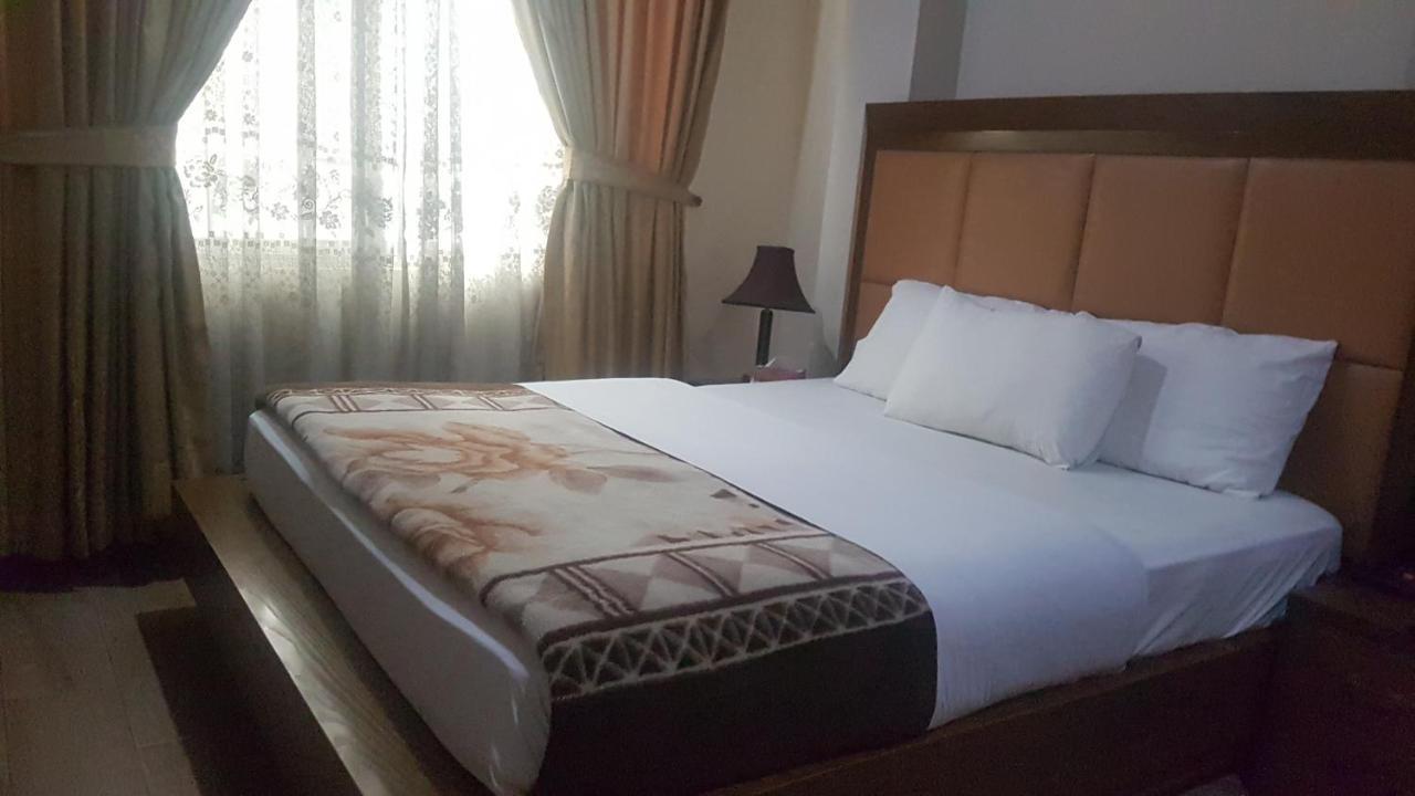Midtown Hotel Rawalpindi Exterior foto