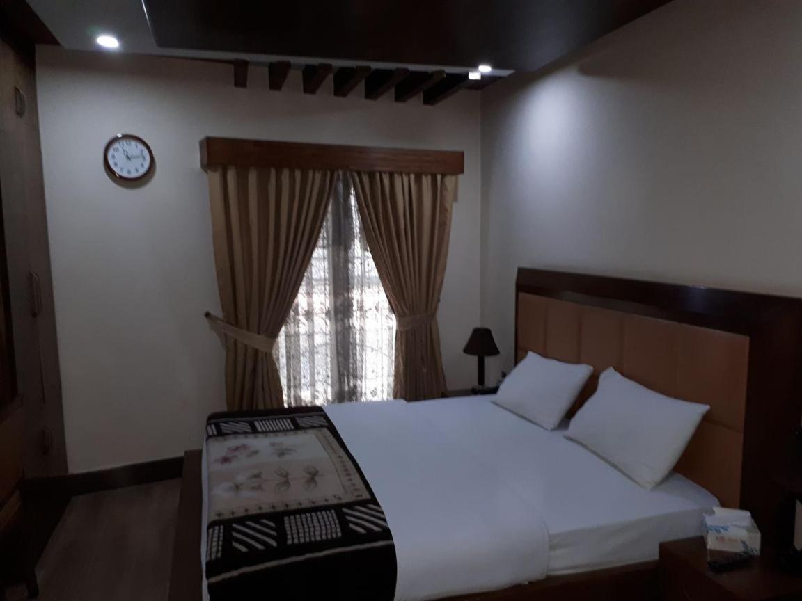 Midtown Hotel Rawalpindi Exterior foto