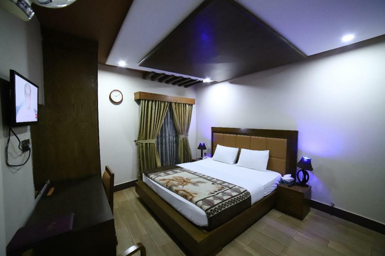Midtown Hotel Rawalpindi Exterior foto